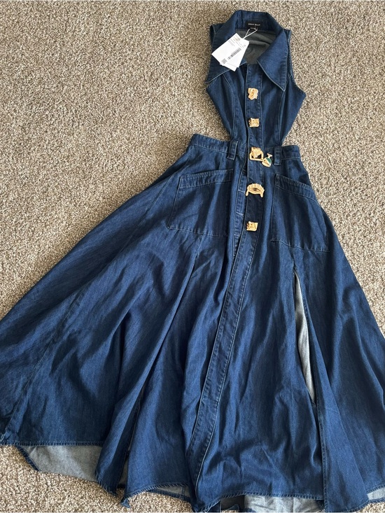 Urban Revivo Dresses & Skirts - NWT URBAN REVIVO Sleeveless Dark Blue Denim Dress with slits - US SIZE: 6